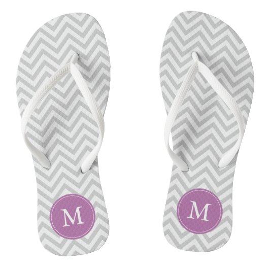 Grijs en Paarse Chevrons Monogram Teenslippers (Voetbed)