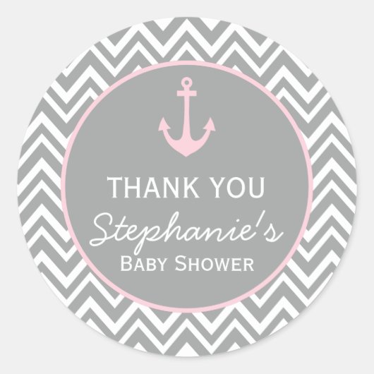 Grijs en pastel Roze Chevron Nautisch Baby shower Ronde Sticker (Voorkant)