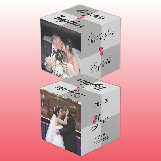 Grijs en rood met namen en foto's kubus