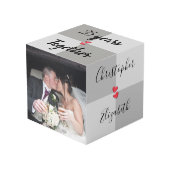 Grijs en rood met namen en foto's kubus (Voorkant hoekig)