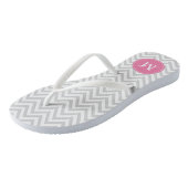 Grijs en Roze Chevrons Monogrammed Teenslippers (Schuin)