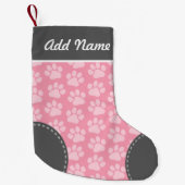 Grijs en Roze Dog Paw Afdrukpatroon Aangepaste naa Kleine Kerstsok (Voorkant)