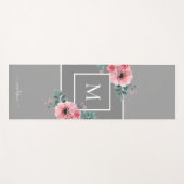 Grijs en Roze | Monogram Waterverf bloemen Yogamat (Voorkant (horizontaal))