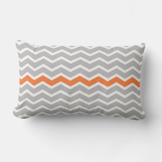 Grijs en wit Chevron Zigzag met Oranje streep Kussen (Voorkant)