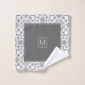 Grijs en wit demaspatroon, gescallopeerde randen bad handdoek (Wasdoekje)