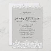 Grijs en wit kant Elegante bruiloft uitnodiging (Voorkant)