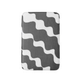 Grijs en wit schuin aflopende golven patroon badmat (Voorkant Verticaal)