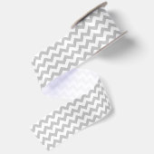 Grijs en wit Zigzag Chevron Pattern Satijnen Lint (Achterkant)