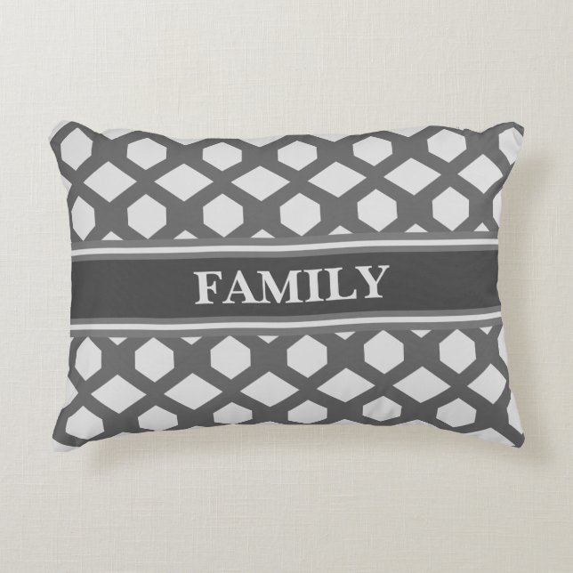 Grijs en Zilver Geometrisch Patroon Accent Kussen (Voorkant)