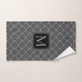 Grijs en Zilver Quatrefoil - Monogram Bad Handdoek (Handdoek)