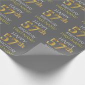 Grijs Faux Gold "HAPPY 57th BIRTHDAY" Cadeaupapier (Hoek)