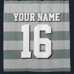 Grijs Houtskool Sport Jersey Preppy Stripe Douchegordijn<br><div class="desc">Preppy Striped Team Jersey / Sports Jersey / Football Jersey / Rugby Jersey met aangepaste naam Pas dit aan met uw eigen naam of teamnaam en een nummer. U kunt de grootte, de kleur en de plaatsing van de tekst wijzigen als u wijzigingen moet aanbrengen, de kleur van de tekstschaduw...</div>