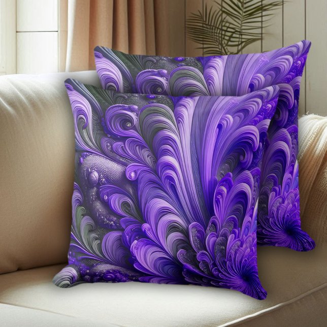 Grijs & Lavendel Beeldhouwd Bloemen & Veren Patroo Kussen (Purple and Grey Front and Back Overlapping Throw PIllows Cover Photo 1)