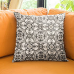 Grijs Mexicaans Talavera Pottery Tegel Fiesta Kussen<br><div class="desc">Dit ontwerp kan worden gepersonaliseerd door de Edit optie van het Ontwerp te kiezen. Je kunt ook overdragen naar andere objecten. Neem contact met me op via colorflowcreations@gmail.com of gebruik de chatoptie bovenaan de pagina als u dit ontwerp op een ander product wilt plaatsen of hulp nodig hebt bij dit...</div>