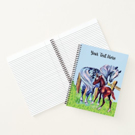 Grijs Moederpaard met Bruin Baby Colt Grass Fence Notitieboek (Binnen)