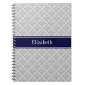 Grijs op grijze Damask #3 Navy Blue Name Monogram Notitieboek (Voorkant)