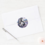  Grijs Paard Staande In Lavendel Ronde Sticker (Envelop)