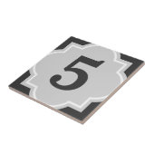 Grijs quatrefoil straatadres huisnummer tegel tegeltje (Zijkant)