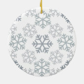 Grijs Snowflakes Vakantie Wit keramisch Ornament (Achterkant)
