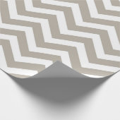 Grijs & Wit Dik Chevron Huwelijk Verjaardag V4 Cadeaupapier (Hoek)
