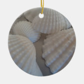 Grijs Wit, Seashells, Zee Shell Summer Beach Love Keramisch Ornament (Voorkant)