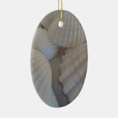 Grijs Wit, Seashells, Zee Shell Summer Beach Love Keramisch Ornament (Rechts)