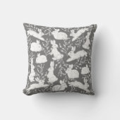 Grijs Witte Bunny Rabbit Berry Pattern Neutraal Kussen (Voorkant)