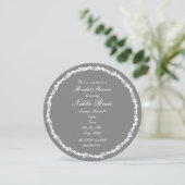 Grijs & Witte Elegante Fancy Bruiloftsinvitatie Kaart (Staand voorkant)