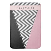 Grijs zigzag, Grijs Chevron, Roze, Jouw naam Badmat (Voorkant Verticaal)