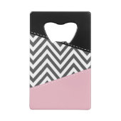 Grijs zigzag, Grijze Chevron, Zigzag Pattern, Roze Creditkaart Flessenopener (Achterkant)