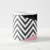 Grijs zigzag, Grijze Chevron, Zigzag Pattern, Roze Grote Koffiekop (Voorkant)