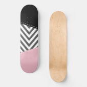 Grijs zigzag, Grijze Chevron, Zigzag Pattern, Roze Persoonlijk Skateboard (Voorkant)