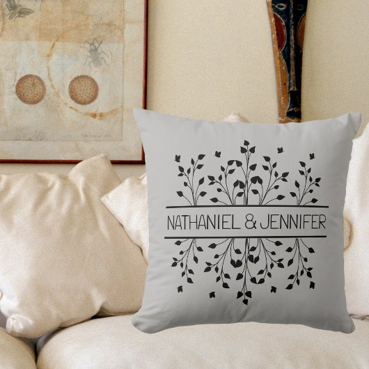 Grijs & Zwart Bloemen Lijst Monogram Bruiloft Kussen