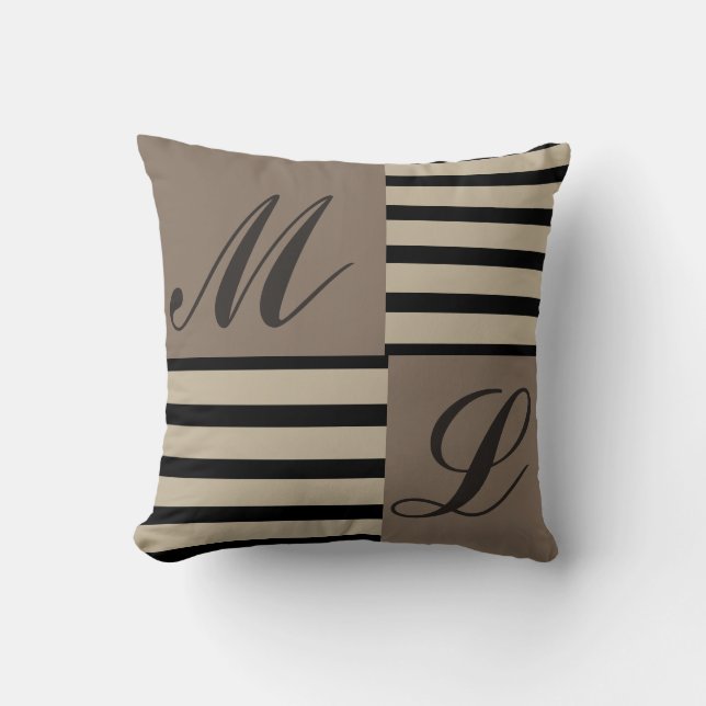Grijs Zwart en Beige strepen Monogram Kussen (Voorkant)