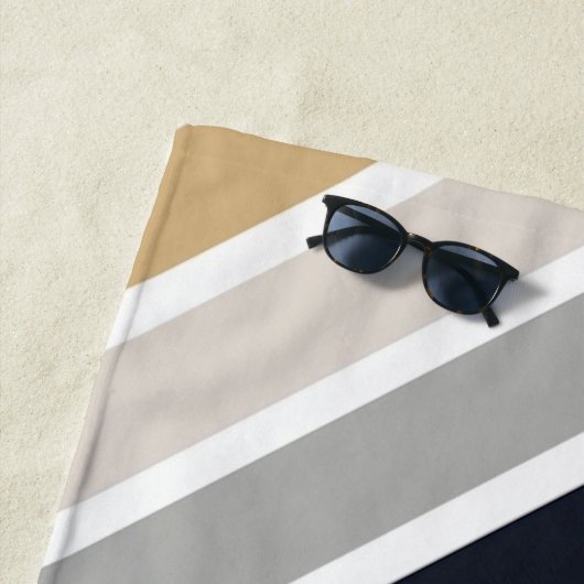 Grijs, zwart en tin n strandlaken (In situ)