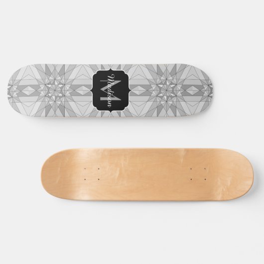 Grijs zwart wit Mosaic Triangle Monogram Persoonlijk Skateboard (Horizontaal)