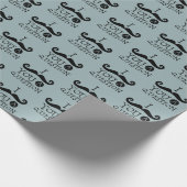 Grijsblauwe snor U een vraag Vaderdag Cadeaupapier (Hoek)