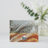 GRIJSBRUINE CORNUCOPIE MET WITTE EDELSTEEN FEESTDAGENKAART (Staand voorkant)