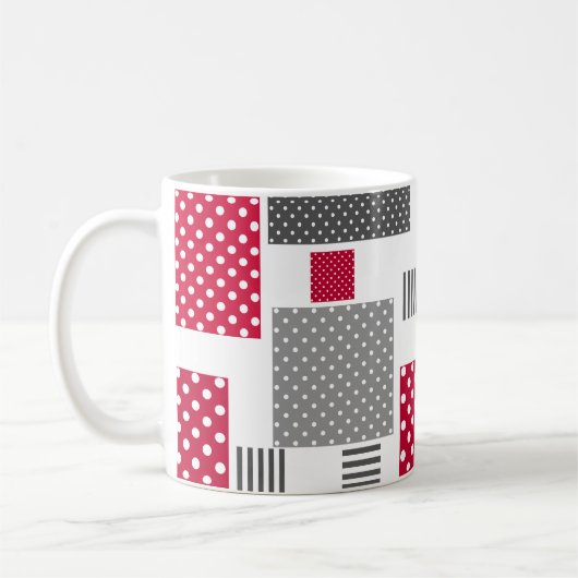 Grijsrode stip patchwork op witte achtergrond koffiemok (Links)
