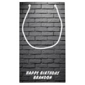 Grijze bakstenen muur verjaardagsfeestje klein cadeauzakje (Achterkant)