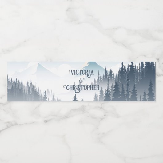 Grijze Berg Mist Bos Wilderness Custom Bruiloft Waterfles Etiket (Enkel label)