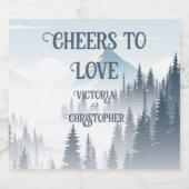 Grijze berg mist bos wildernis winter bruiloft sparkling wijnetiket (Enkel label)