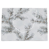 Grijze besneeuwde kerstboomtakken groot cadeauzakje (Voorkant)