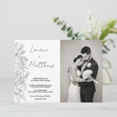Grijze Bloem Kunst Bruiloft Uitnodigingen met foto (Staand voorkant)