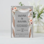 Grijze, bruine, rustieke en roze uitnodiging (Staand voorkant)