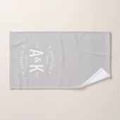 Grijze Buffalo Check en Boerderij Pijl Monogram Bad Handdoek (Handdoek)