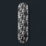 Grijze Camouflage Katten Pattern Grey Kitty Cats C Persoonlijk Skateboard<br><div class="desc">Cat Lover's Skateboard. Grijze camouflage met schattige,  grappige en coole katten en kittens. Bezoek de Doodle World van Jenn voor nog meer producten met dit originele kattenontwerp,  evenals meer gezelschapsgeschenken.</div>