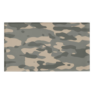 Grijze camouflage naambadge