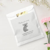 Grijze chevron koala beer baby shower gunsttassen bedankzakje (Gezegeld)