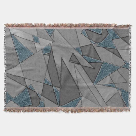 Grijze driehoeksnede met ruwe, donkerblauwe stukke deken (Voorkant)
